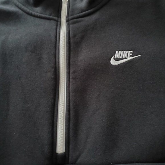 Nike Sweater Black 1/2-Zip Pullover- Medium - Picture 11 of 12